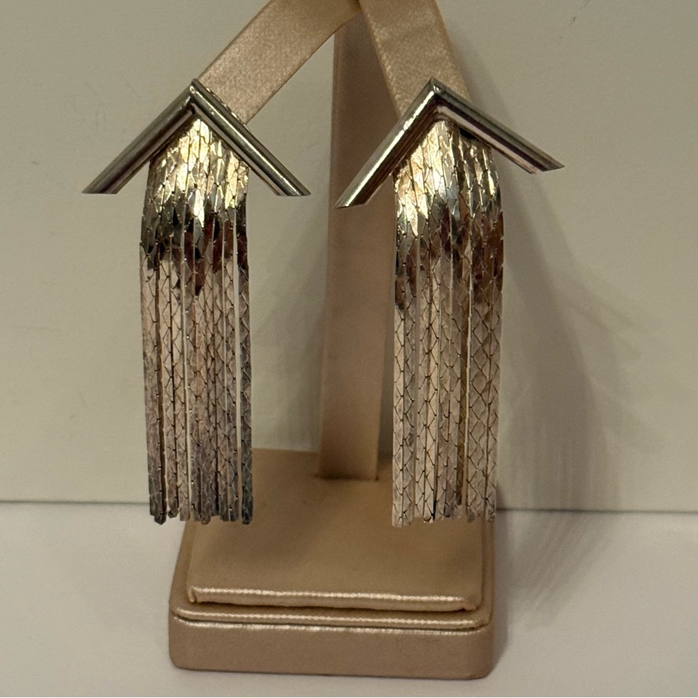 VINTAGE EARRINGS SILVER TONE TASSEL FRINGE THREADS POST DANGLE DROP